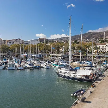 Casa Caetano By An Island *